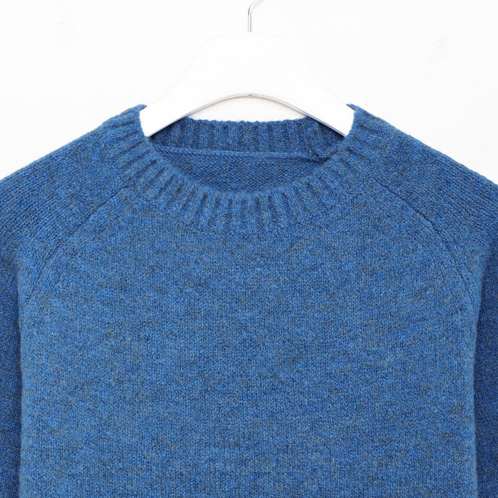 ゆんゆん　新品 NBB WEEKEND モックネック2 紺定価15400円 再再再値下げ新品 NBB WEEKEND モックネック2 白 定価15400円