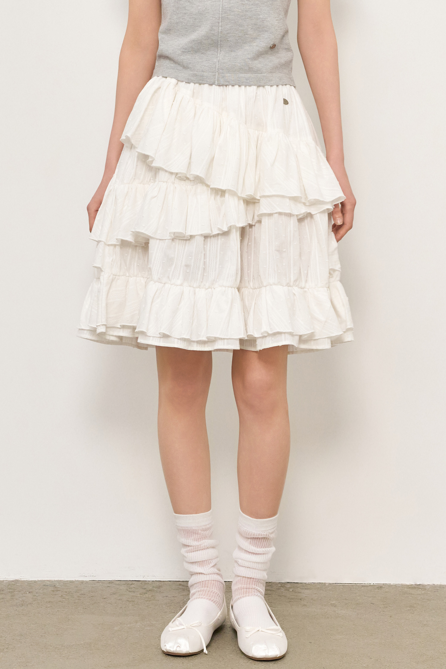 whip frill volume skirt 白 whip frill volume skirt | ファッション通販サイト NUGU