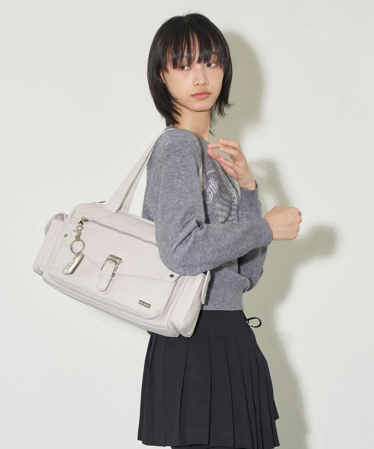 ★ILLIGO★ ★新作★ エッセンシャル ポケット トートバッグ ESSENTIAL POCKET BAG GRAY | ファッション通販サイト NUGU