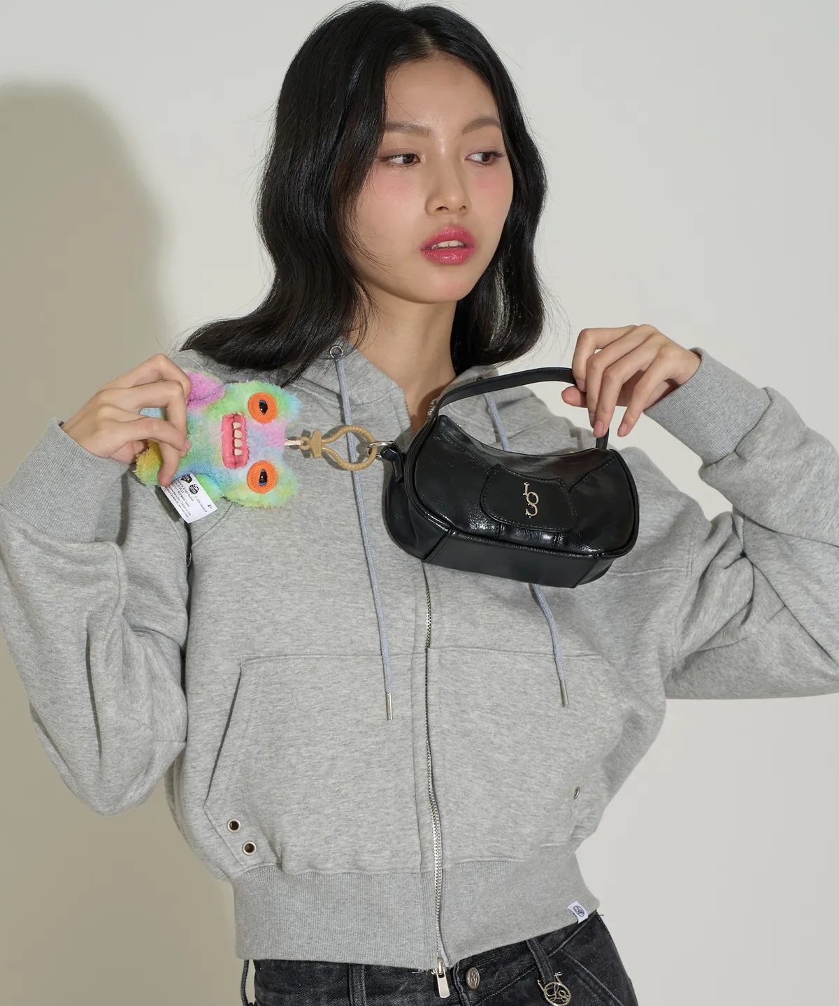 ショルダーバッグ・ポシェット ILLIGO Signature Mini Bag Black MUSINSA | ILLIGO Signature mini bag black