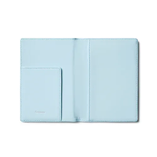 CRINKLE PASSPORT CASE - CANDY BLUE | ファッション通販サイト NUGU