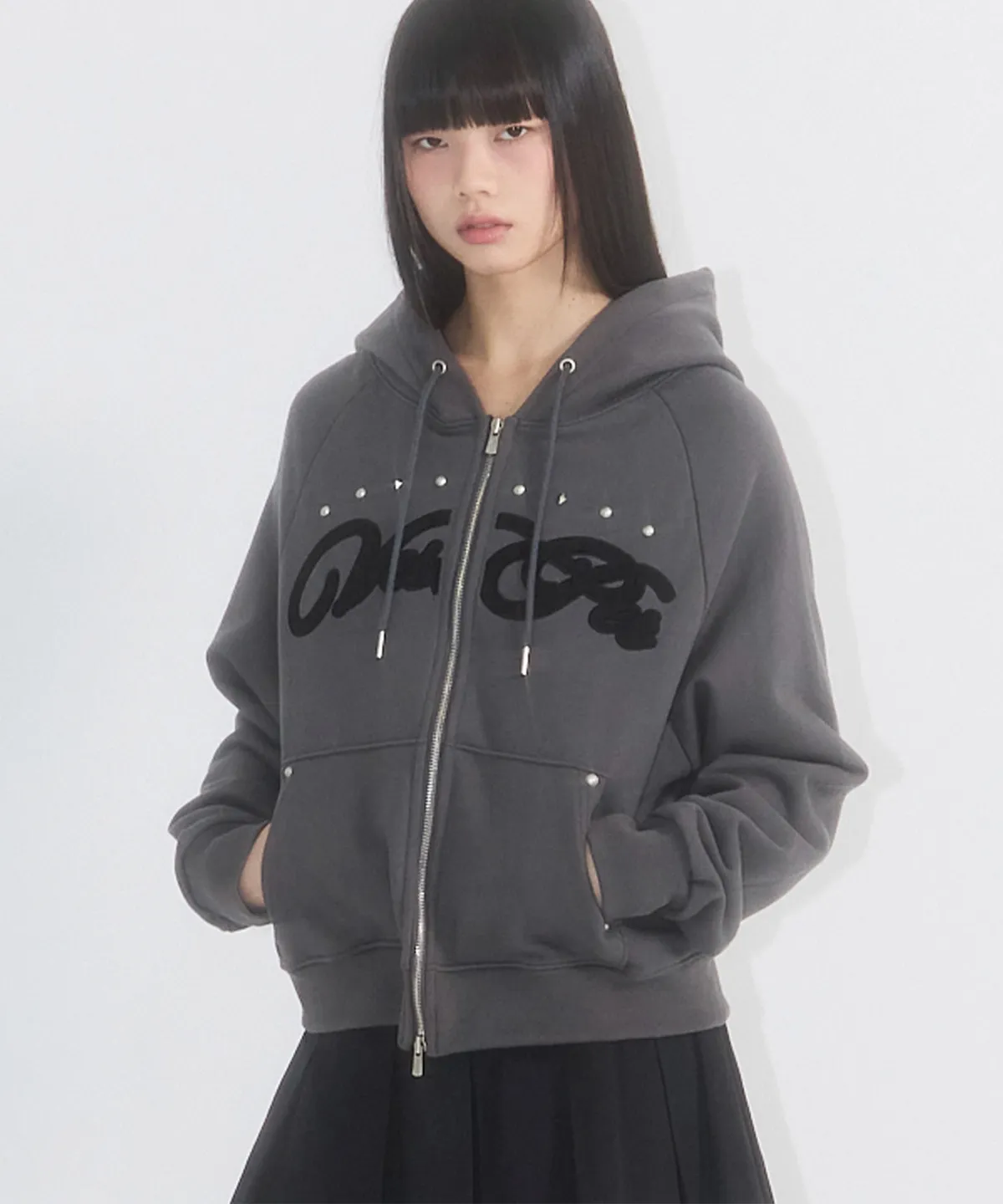 CHECK APPLIQUE HOODIE ZIP-UP CHARCOAL | ファッション通販サイト NUGU