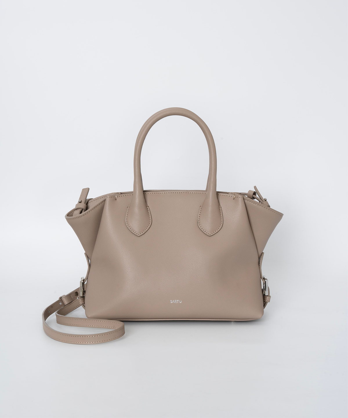 韓国　sartu バッグ 韓国 sartu バッグ