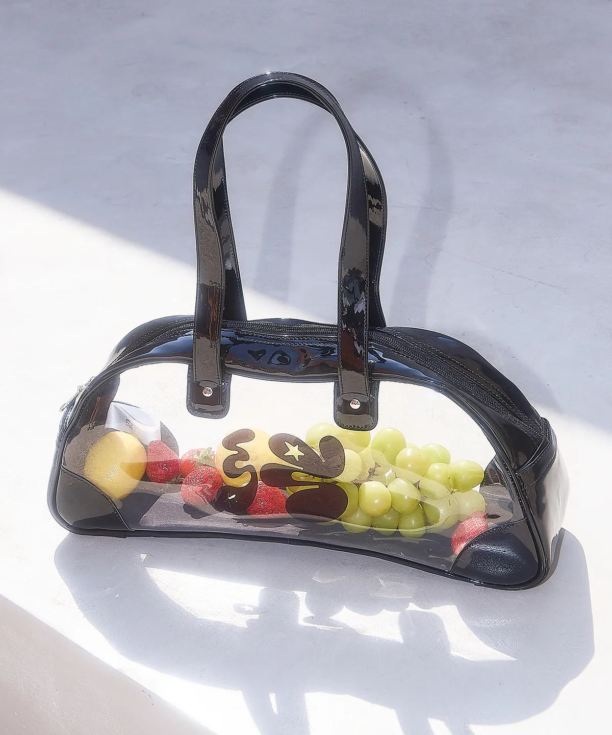 ★早期完売★【ILLIGO】25SS IG COLOR BLOCK BEACH SHOULDER BAG IG Color Block Beach Shoulder Bag Black | ファッション通販