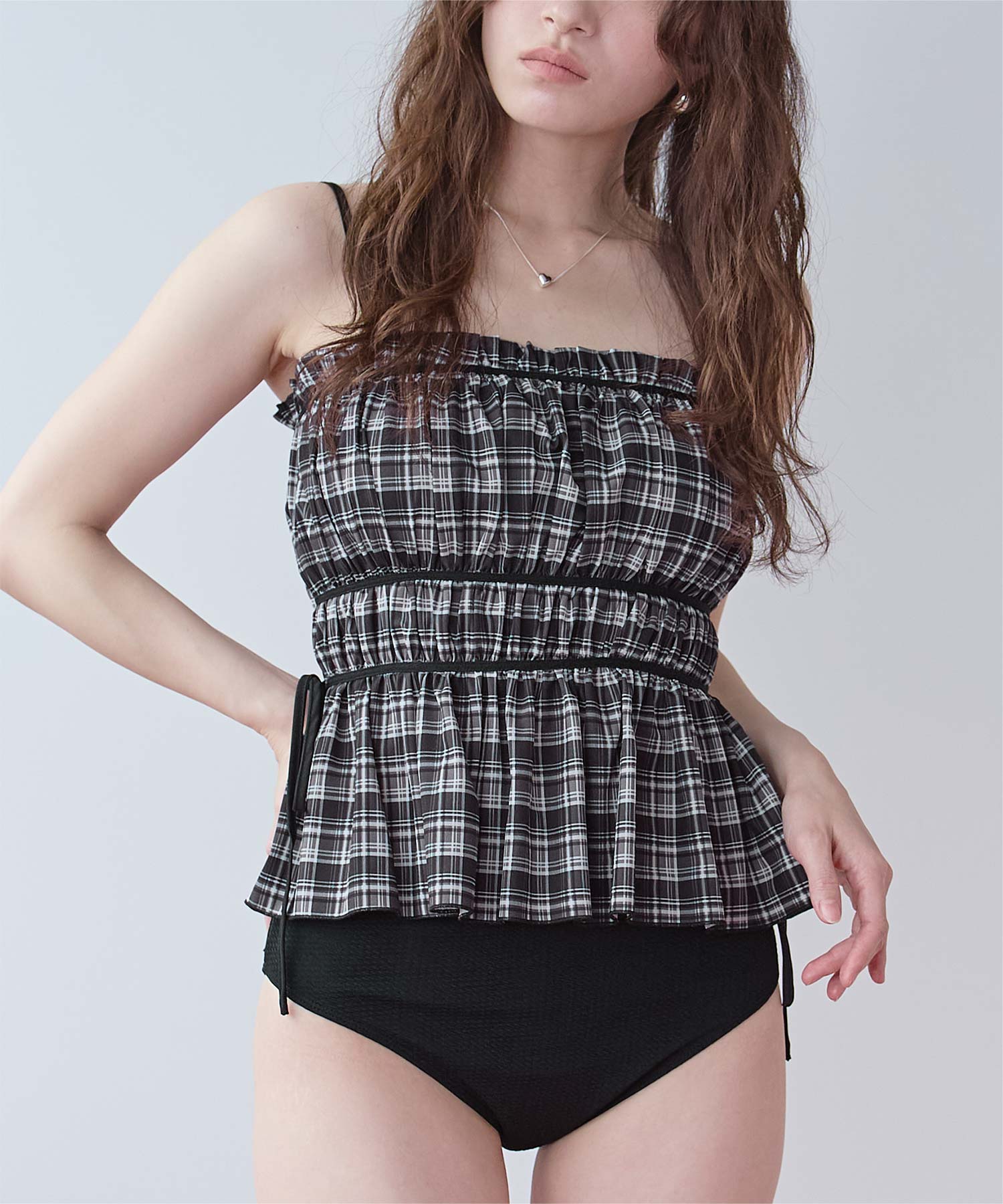 ティアードラインペプラムビキニ/水着