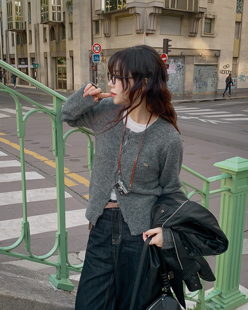 暖かい裏地] フェイクファー襟付きレザージャケット (2color