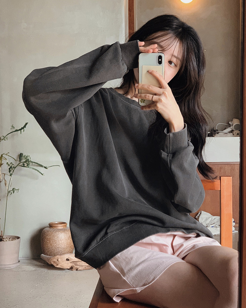 ヴィンテージウォッシュピグメントスウェット