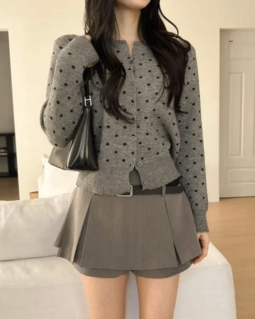 ラウンドネックドットニットカーディガン