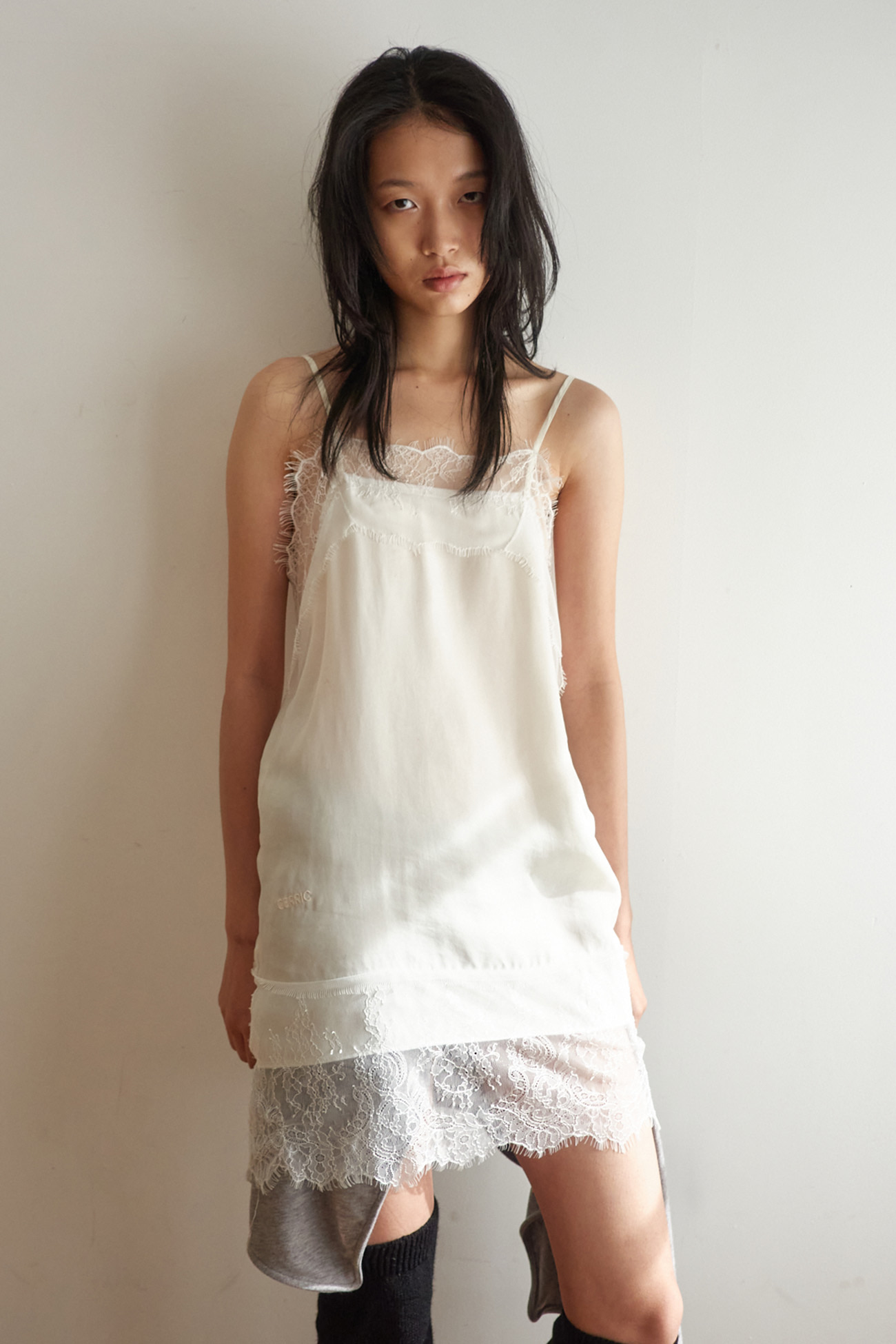 LACE SLIP DRESS / IVORY