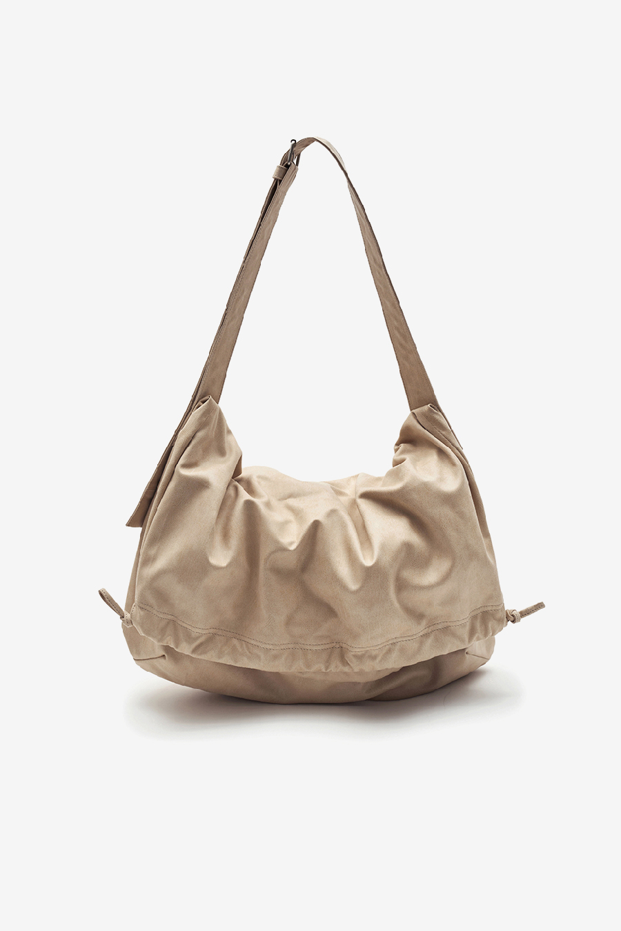 [25SS*人気]★ILLIGO★FEATHER MINI CROSS BAG ミニクロスバッグ フェザーミニクロスバッグ ブラック - illigo | 60% - アジア