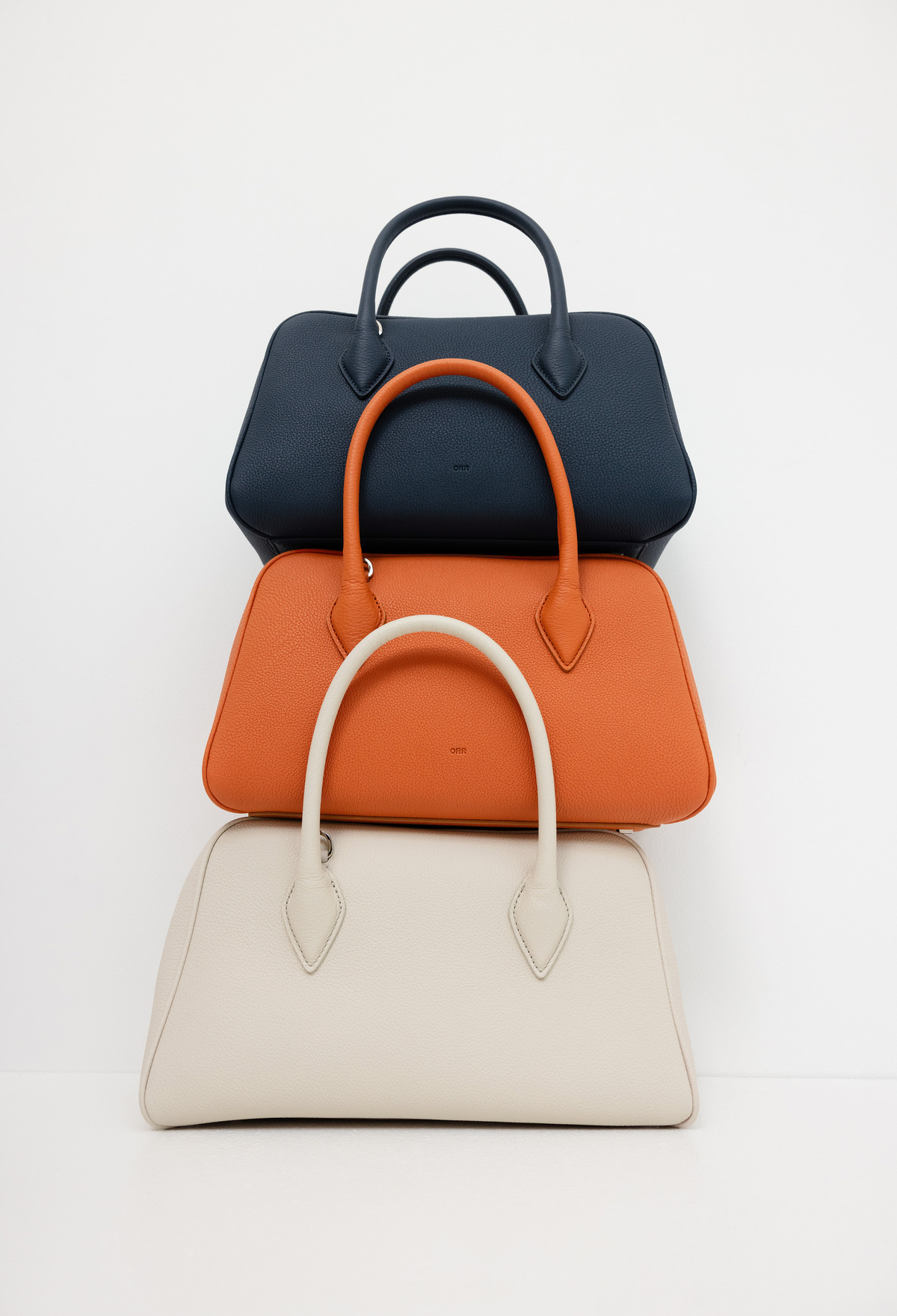 nugu ORR オレンジ レザー ハンドバッグ