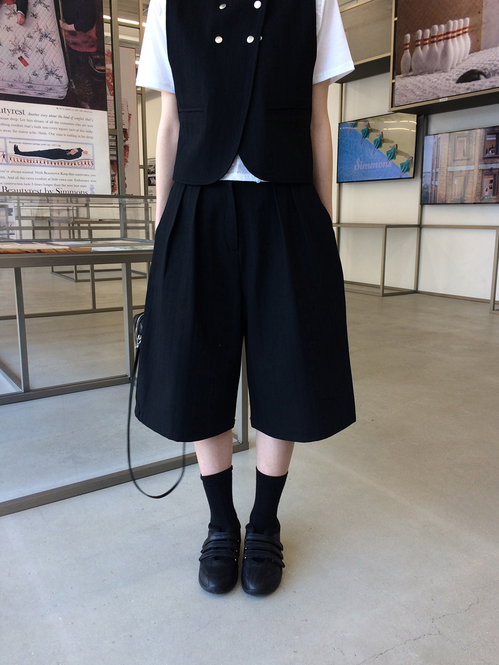 タック入りハーフパンツ