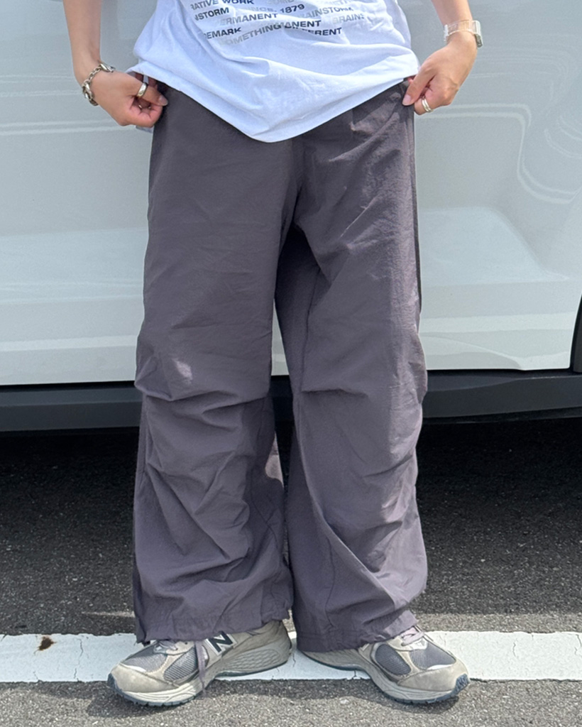 ユニセックス）ナイロンパラシュートワイドパンツ | ファッション通販