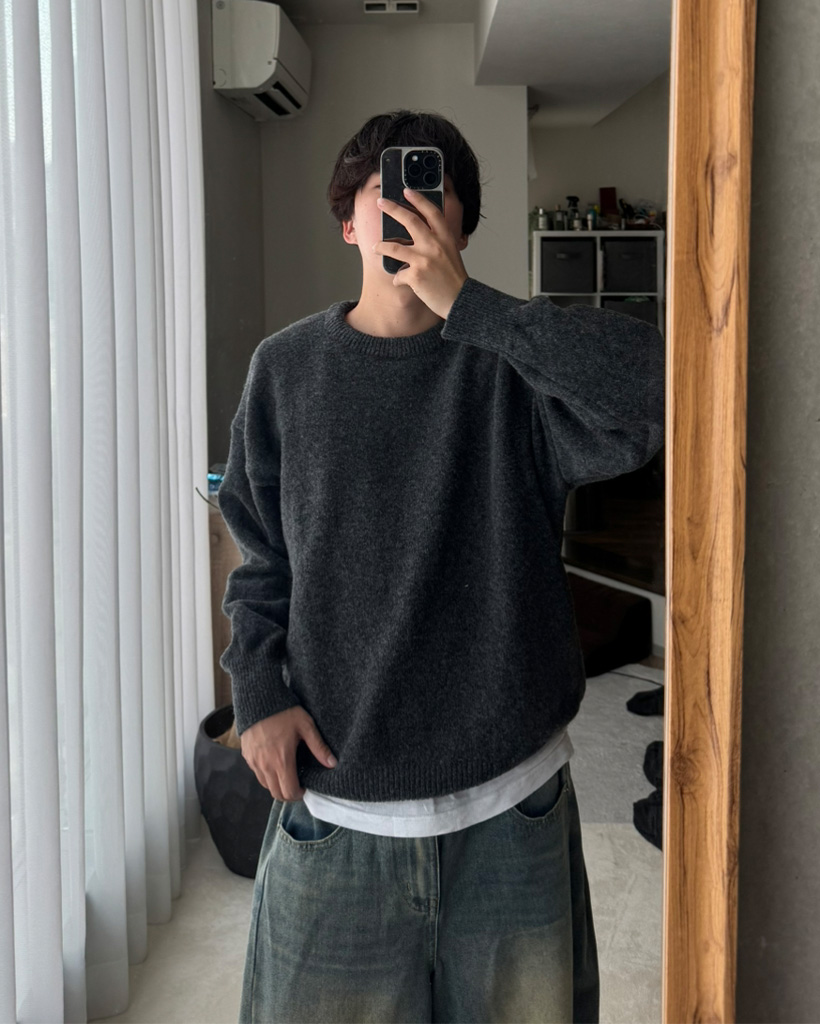 ユニセックス）オーバーフィットラウンドニット | ファッション通販