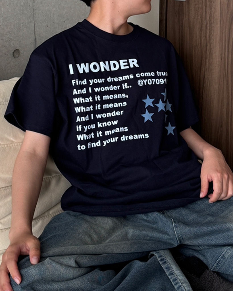 ユニセックス）星レタリングTシャツ | ファッション通販サイト NUGU