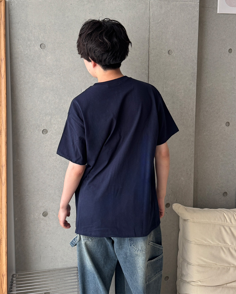 ユニセックス）星レタリングTシャツ | ファッション通販サイト NUGU