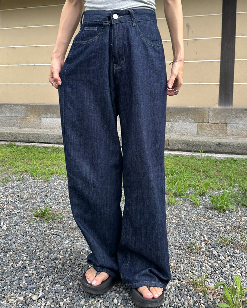 ワイドストレートデニムパンツ | ファッション通販サイト NUGU