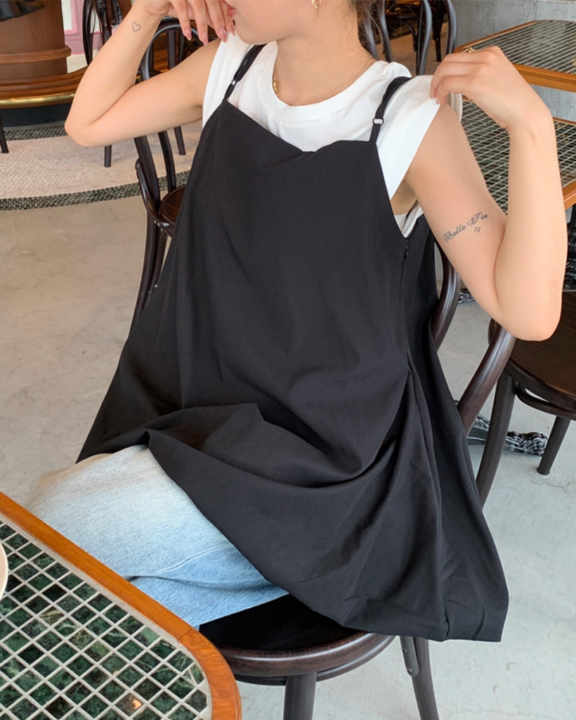 shushutong ブラックフリルノースリーブミニワンピース shushutong ブラックフリルノースリーブミニワンピース