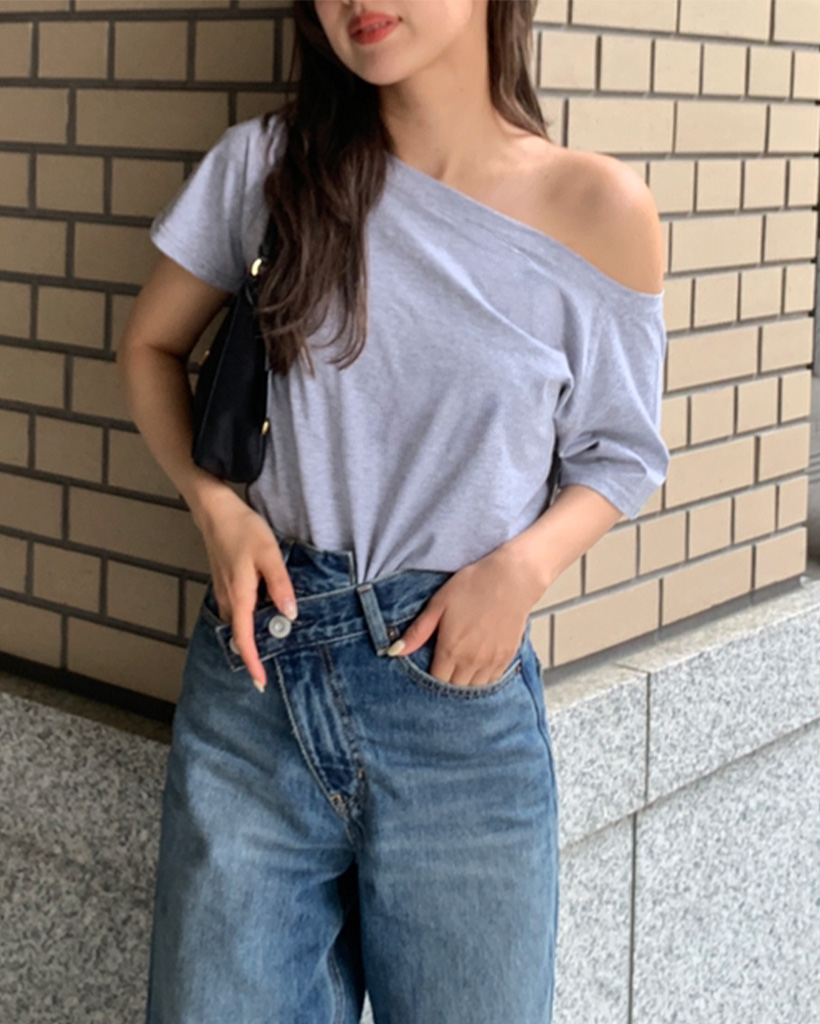 アンバランスオフショルダーTシャツ | ファッション通販サイト NUGU