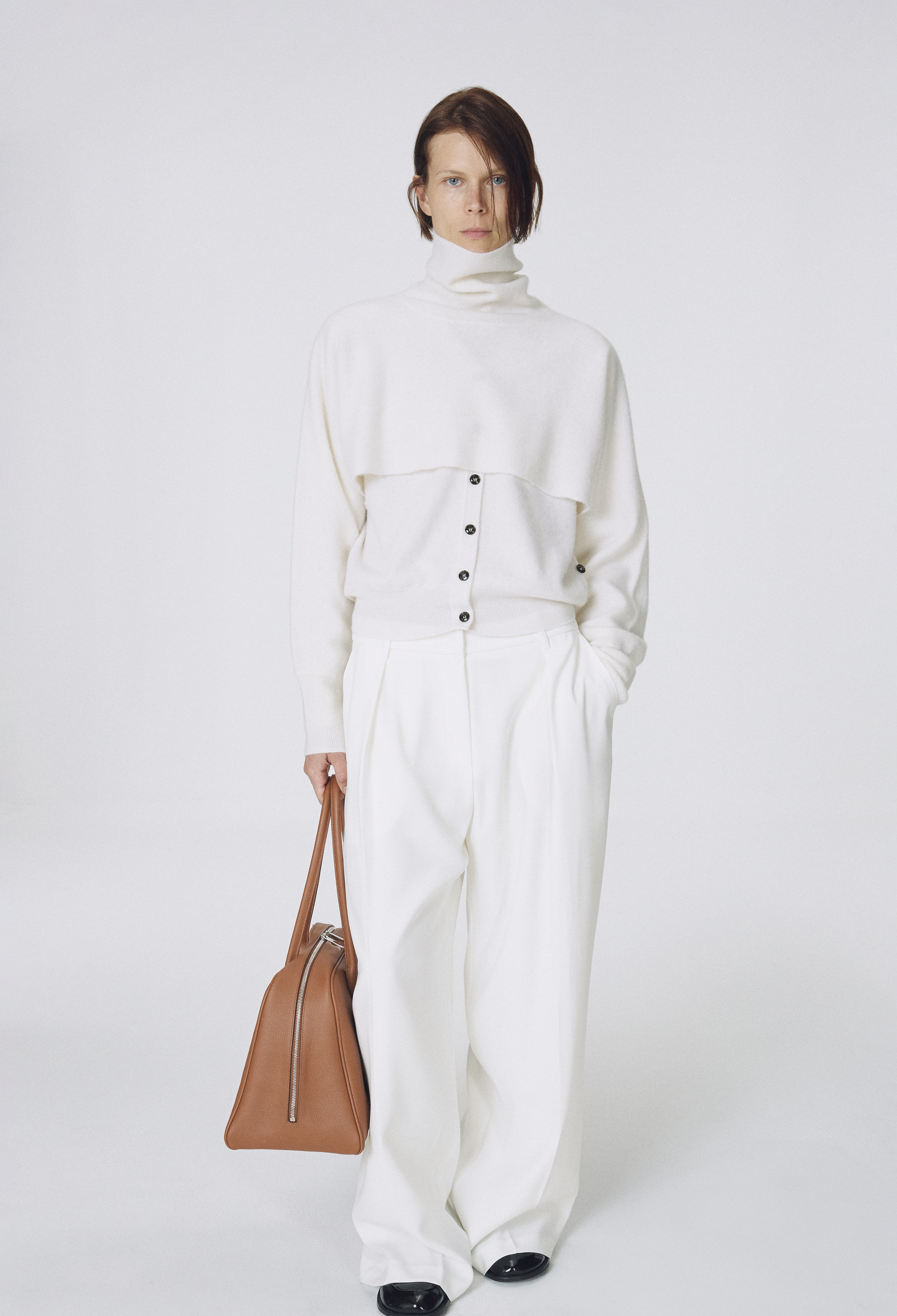 Cashmere Polar Cape Ivory