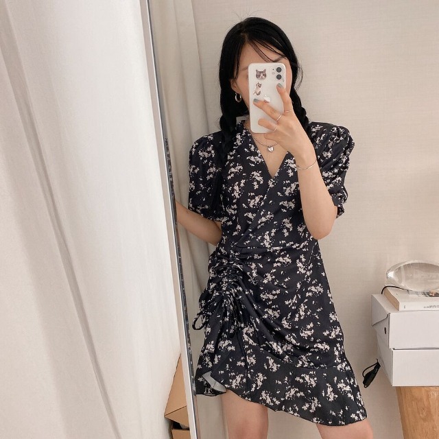 "ストリングタイダイパフ半袖ワンピース