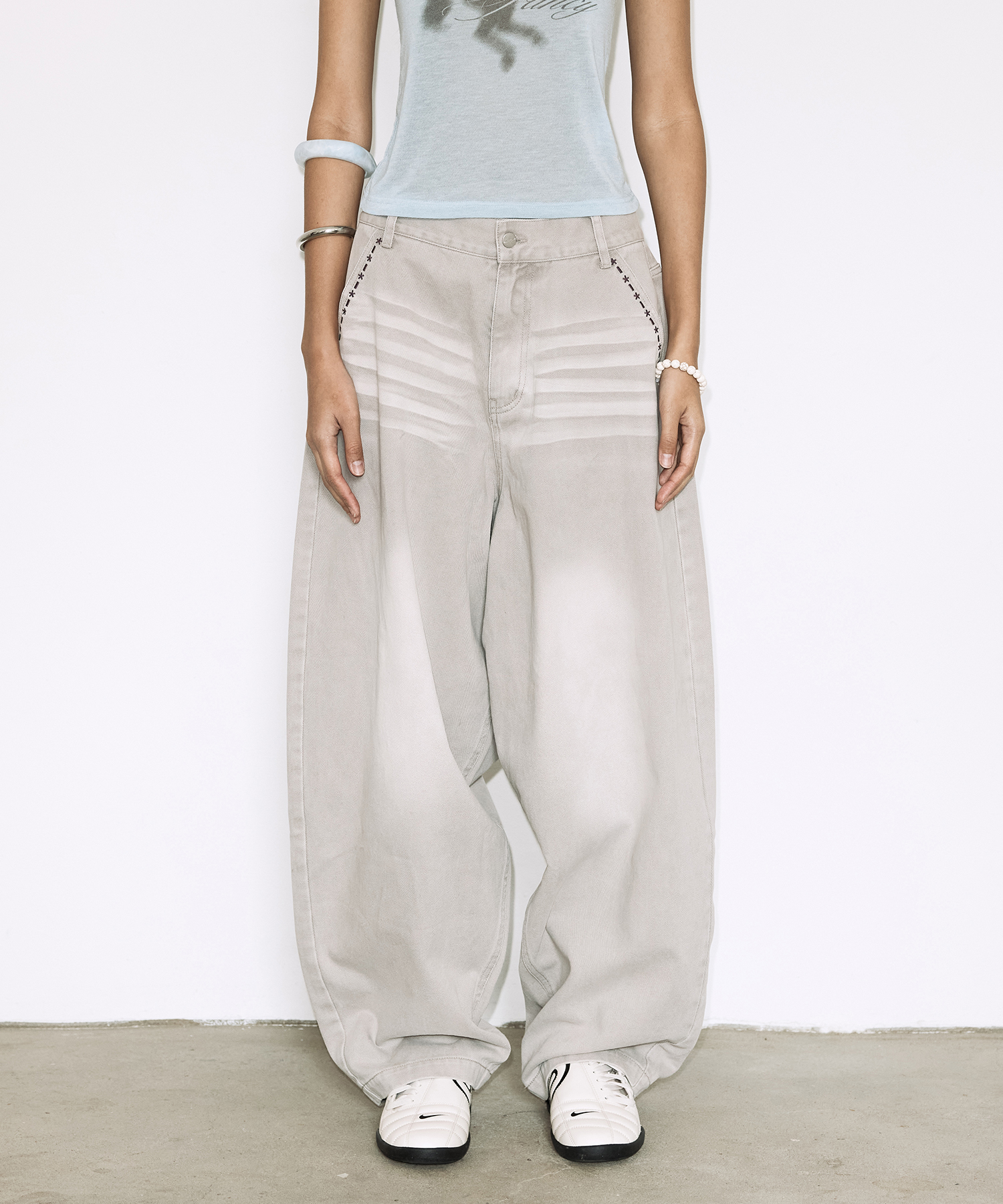 BAYWATCH DENIM PANTS (SAND GRAY) F26QD154