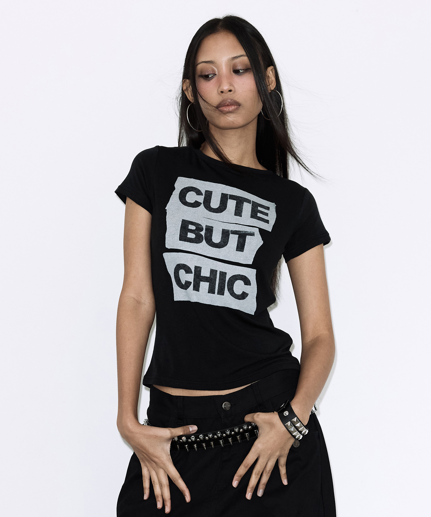 C.B.C TEE (BLACK) F26QB087