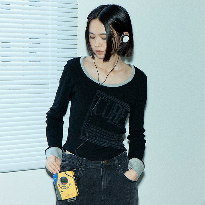 C LOGO LONG SLEEVE T-SHIRT_BLACK