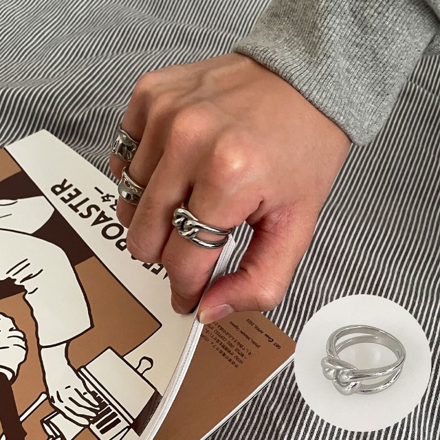 結びデザインリング