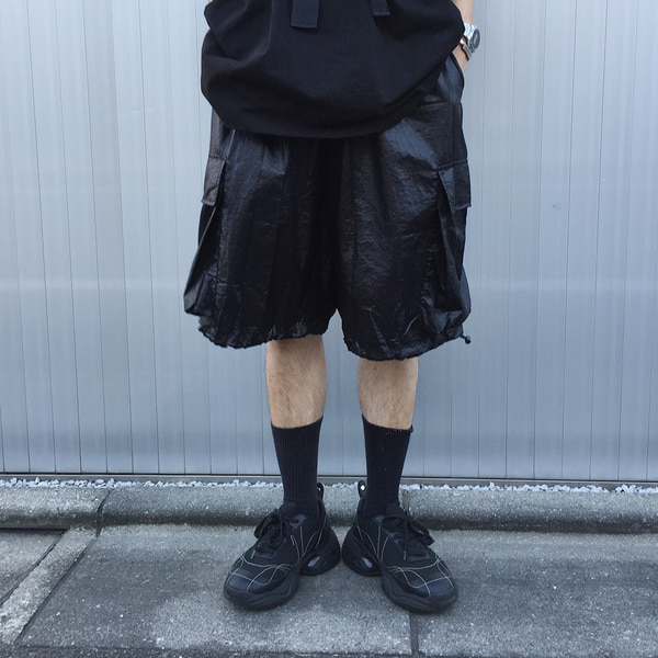 グロッシードローストリングナイロンハーフパンツ