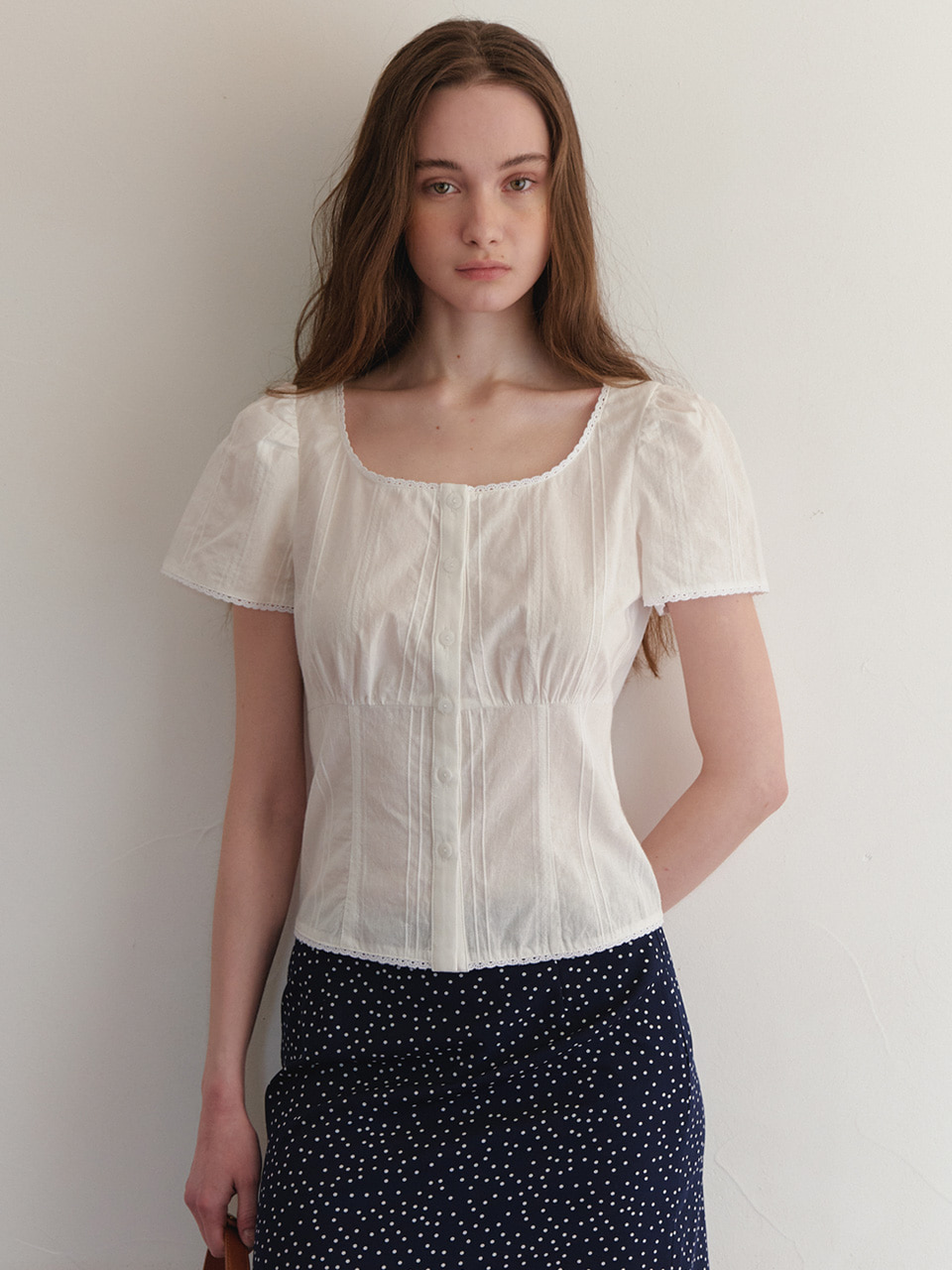 ★FANCY CLUB★ 25SS Shirring Puff Blouse (WHITE) F25QB115 MUSINSA | FANCY CLUB Shirring Puff Blouse (WHITE) F25QB115