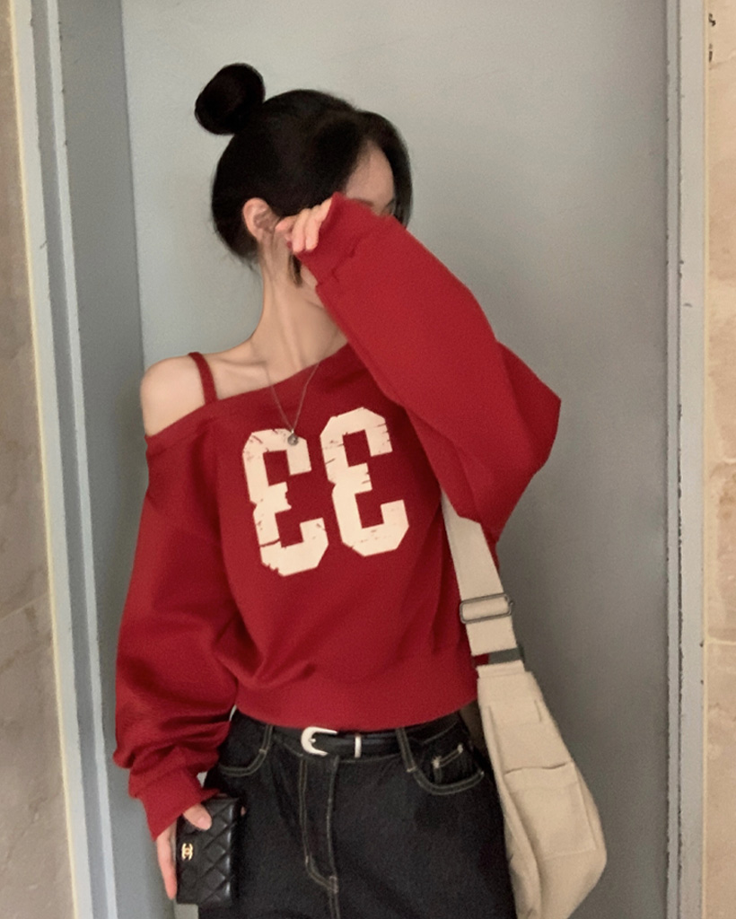 レタリングワンショルダースウェットシャツ