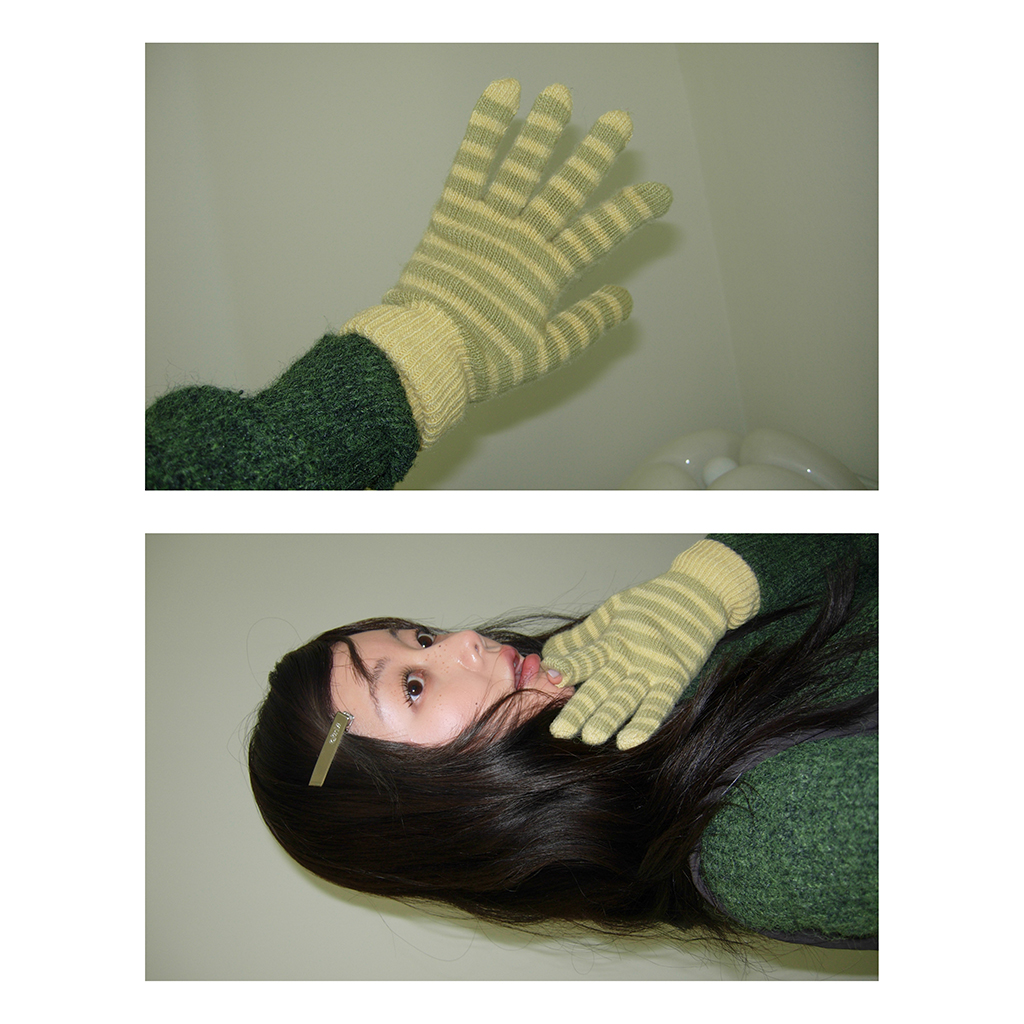 スマホ対応ふわふわニットグローブ (fingerhole gloves (3color))