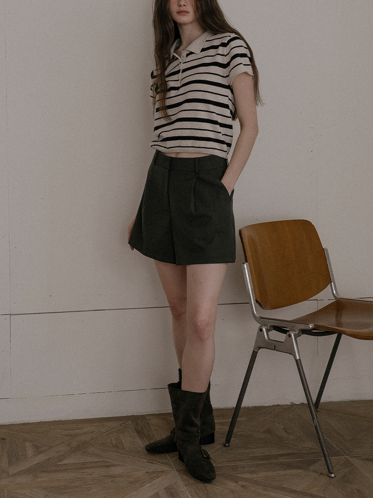 One tuck half shorts FRSP02SP05_Charcoal