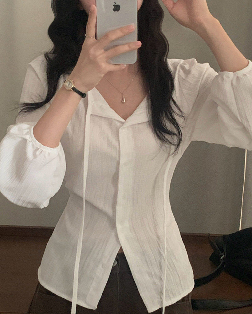 リボンボタン長袖ブラウス