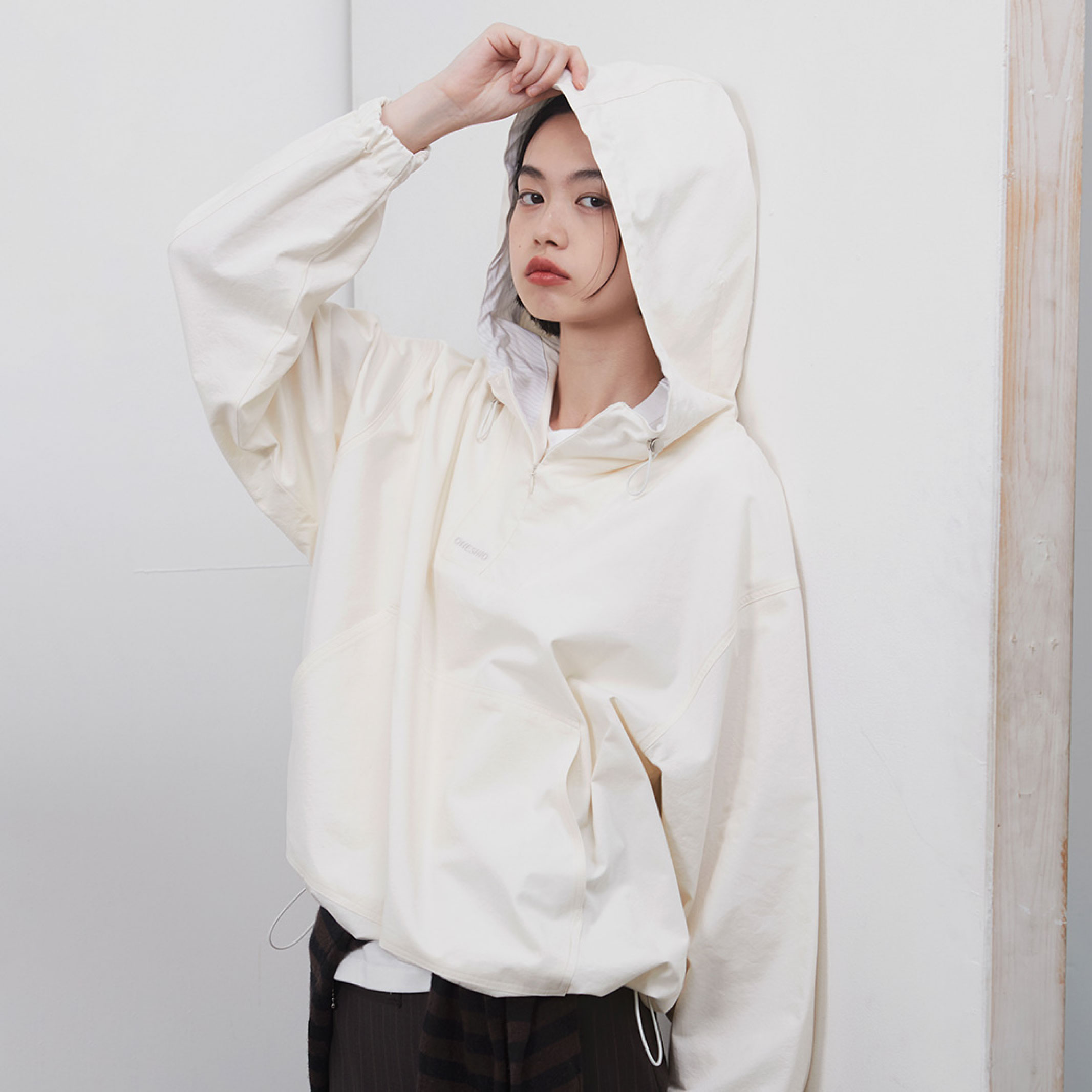 hooded anolak, ivory