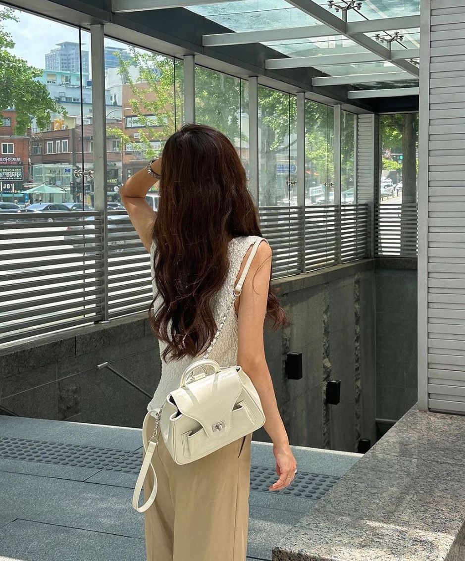 Pao Chain Backpack Off White | ファッション通販サイト NUGU