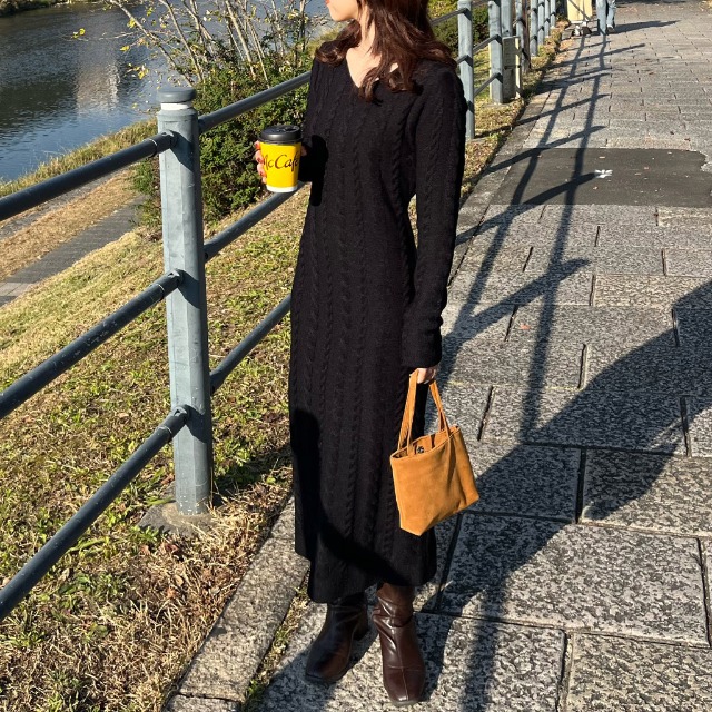 黒ワンピースの上手な選び方