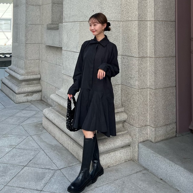 シャツワンピース×ロングブーツ