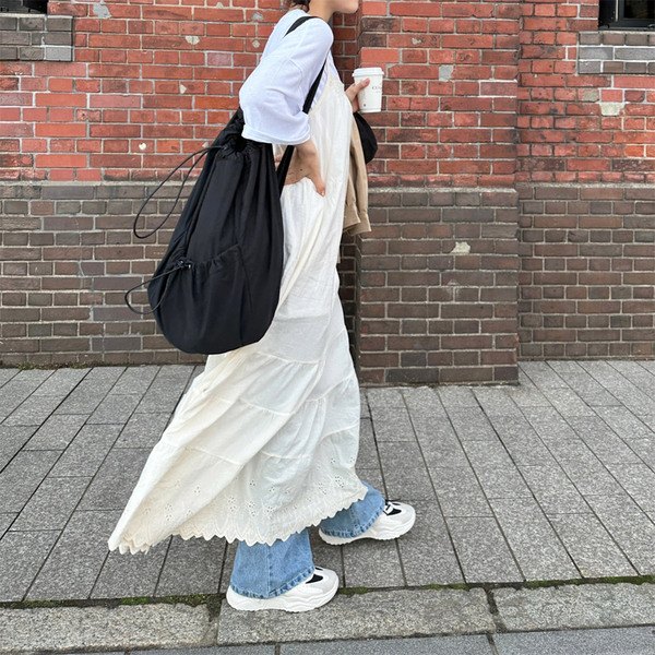 キャミワンピースを選ぶときのおすすめアイテム