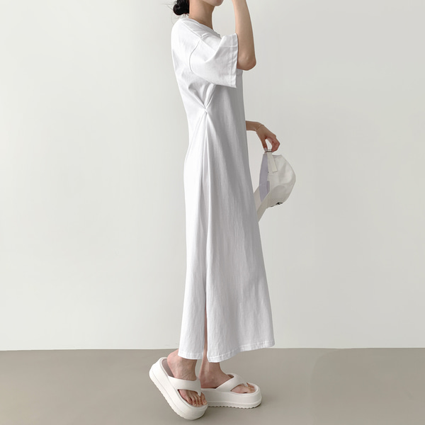 まずはチェック!ワンピースで太って見える理由