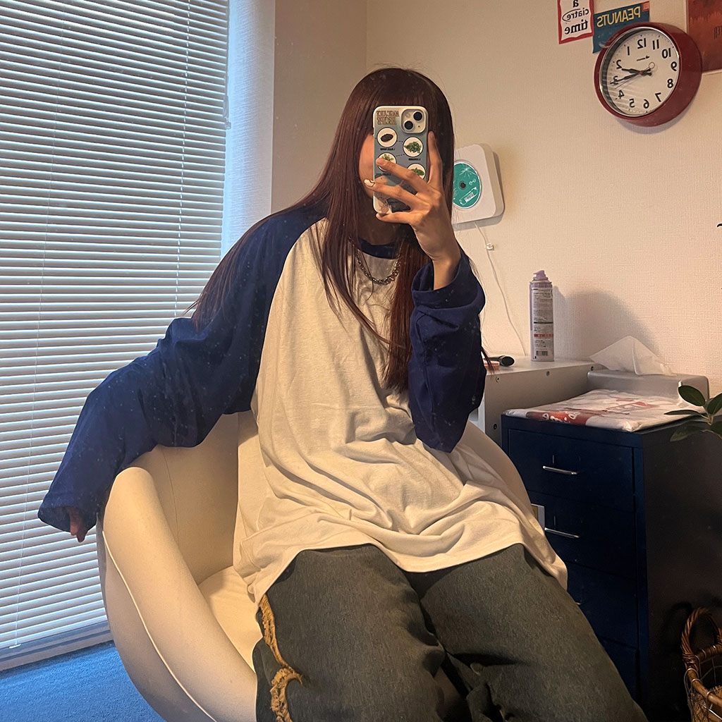 オーバーサイズトップス