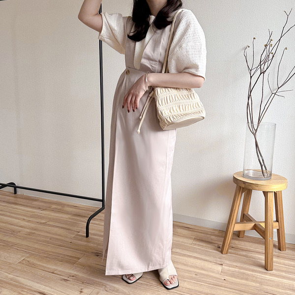 カットソー×ラップジャンパースカート