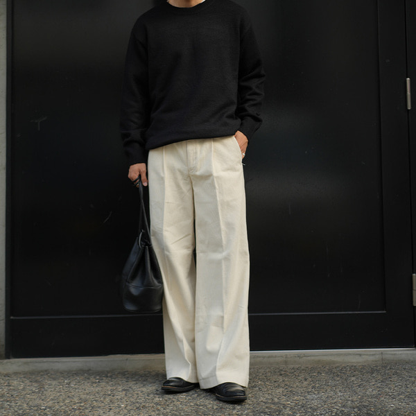 おすすめのフレアパンツコーデ4選