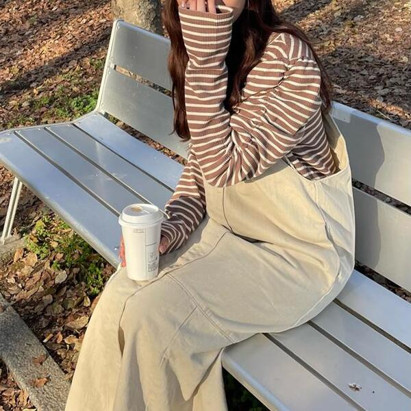 ジャンパースカートに合うインナー