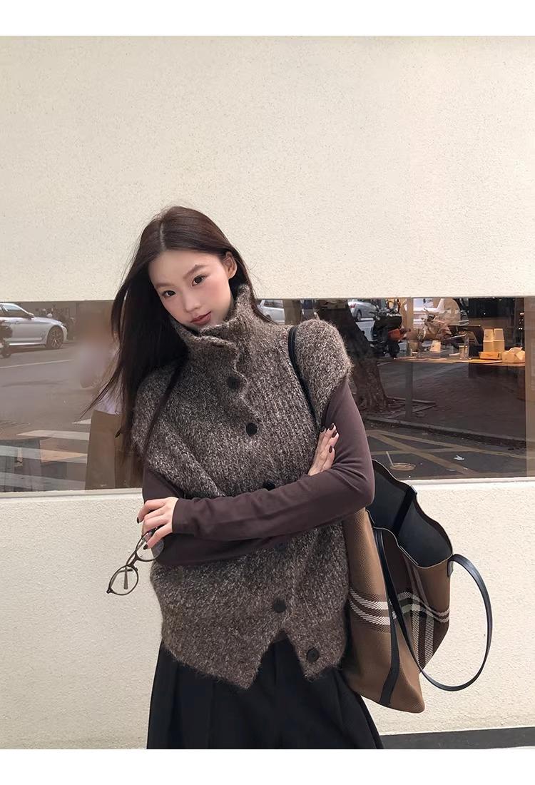 タートルネック ニットベスト | ファッション通販サイト NUGU