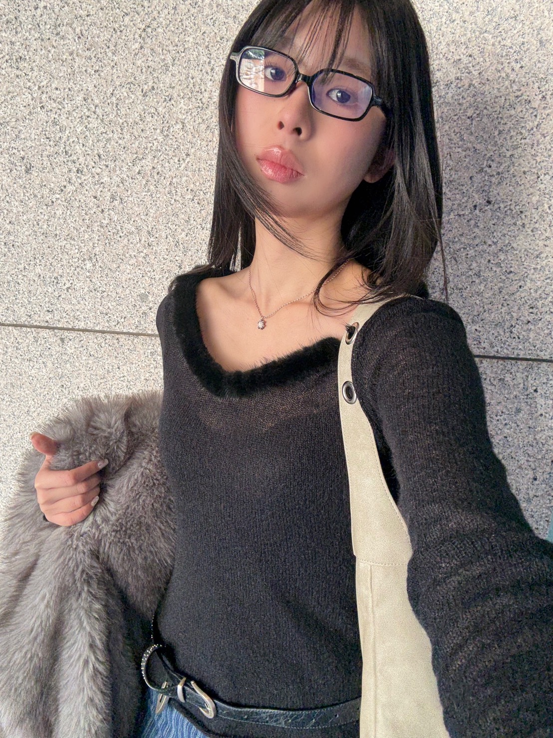 【購入特典】[KEI x overdue flair] MINK FUR TRIMMED MOHAIR KNIT_BLACK