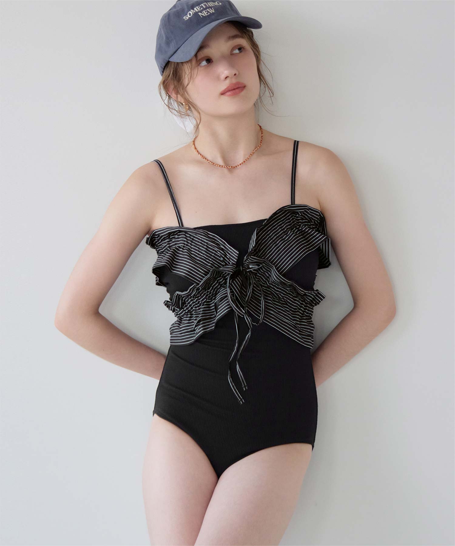 フリルビスチェ付ワンピース/水着