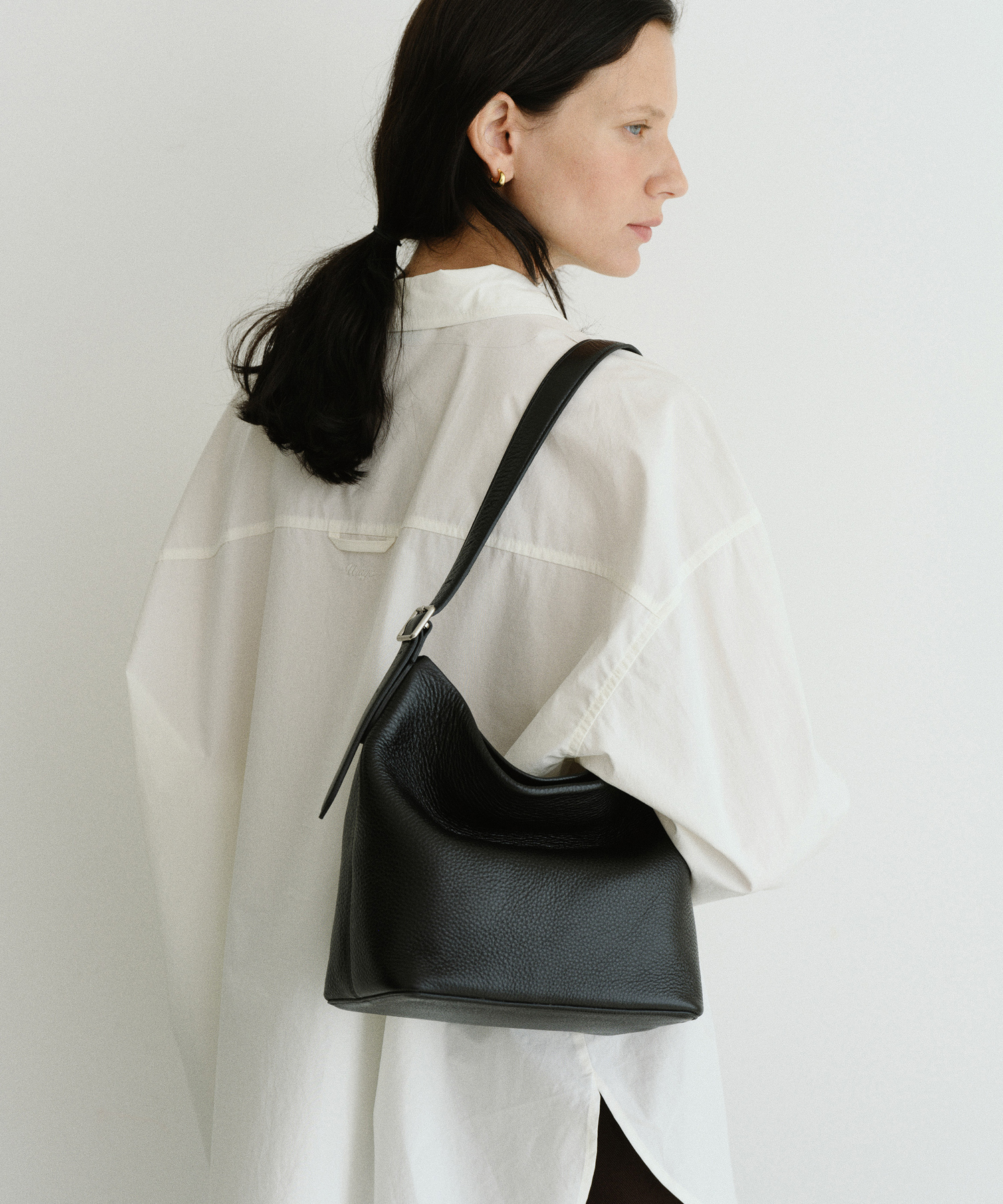 [Influencer pick] Buckle shoulder bag