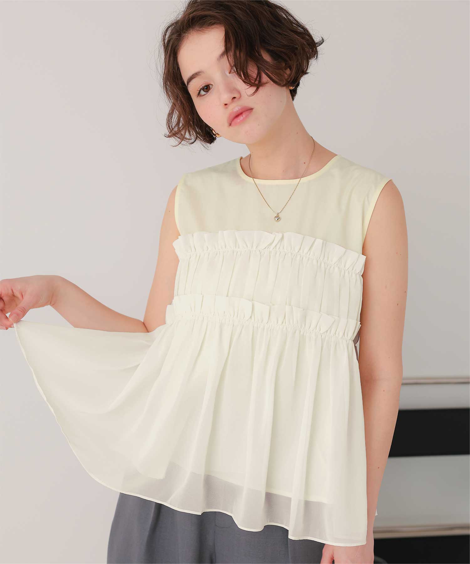 シフォンフリルドッキングトップス | ファッション通販サイト NUGU